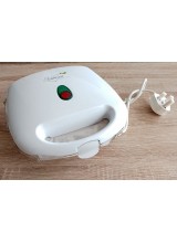  Cornell CSM2318 Sandwich Maker  