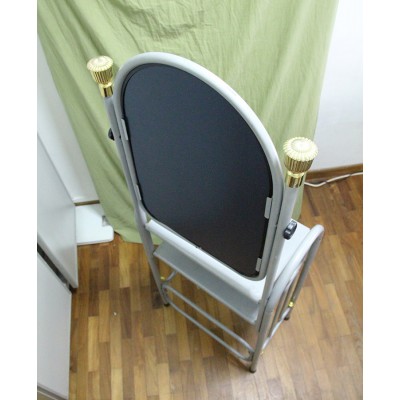 Simple dressing table